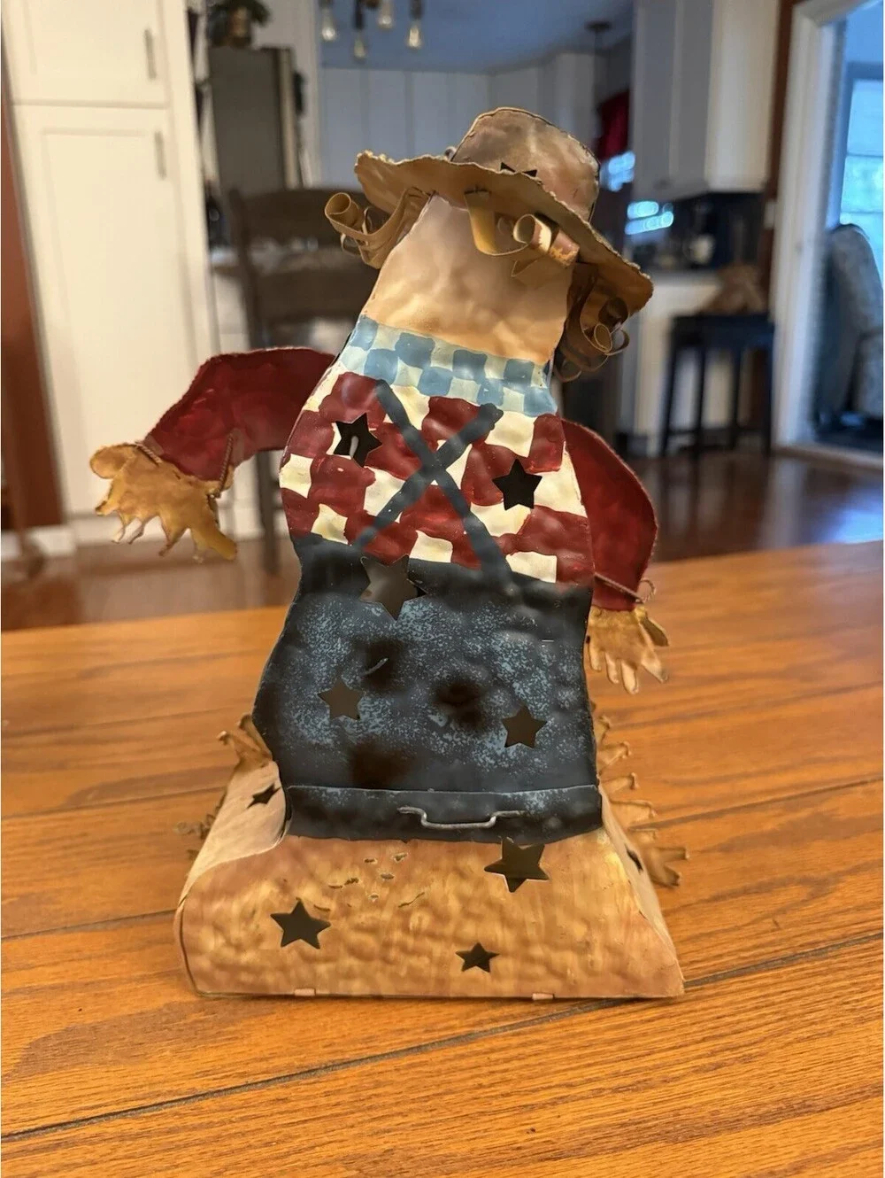 Metal Scarecrow Figural Tea Light Candle Holder, 3D Effect, Stars, Multicolor